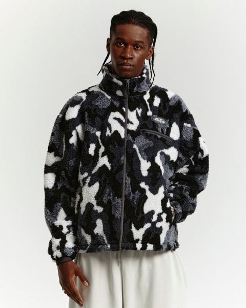 Cold Culture Abstract Fleece Grey Camo | 94571-PYRK