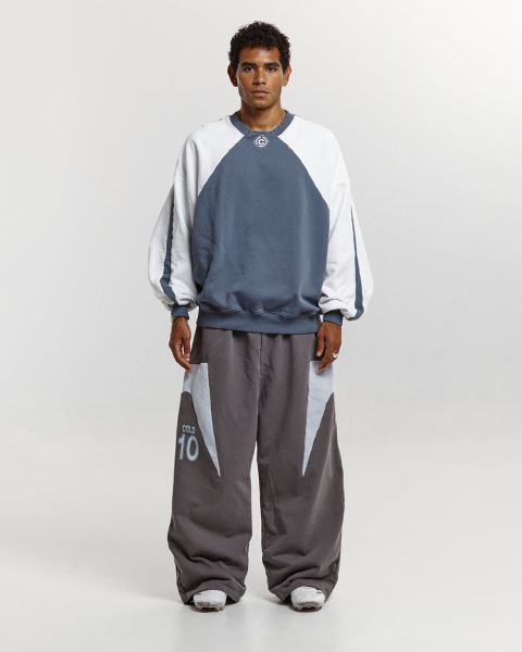 Cold Culture Equipment Crewneck Sweatshirts Dark Blue / White | 01257-RWBU