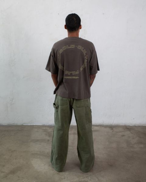 Cold Culture Film Crew T Shirt Dark Chocolate | 43602-EBQR
