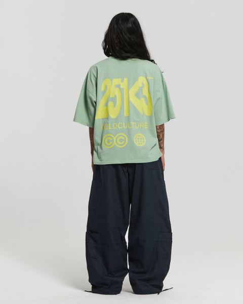 Cold Culture Number Perspective T Shirt Green | 16294-FBSQ
