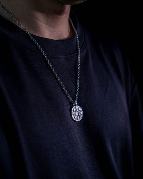 Cold Culture Stars Circle Necklace Jewelry Silver Yellow | 50198-ZFRU